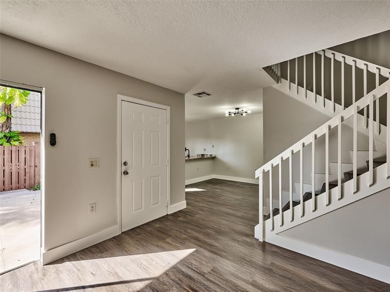 5905 59th Way, West Palm Beach, FL 33409 Photo