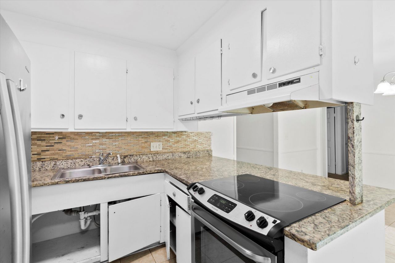 306 Brailsford Boulevard Photo 13