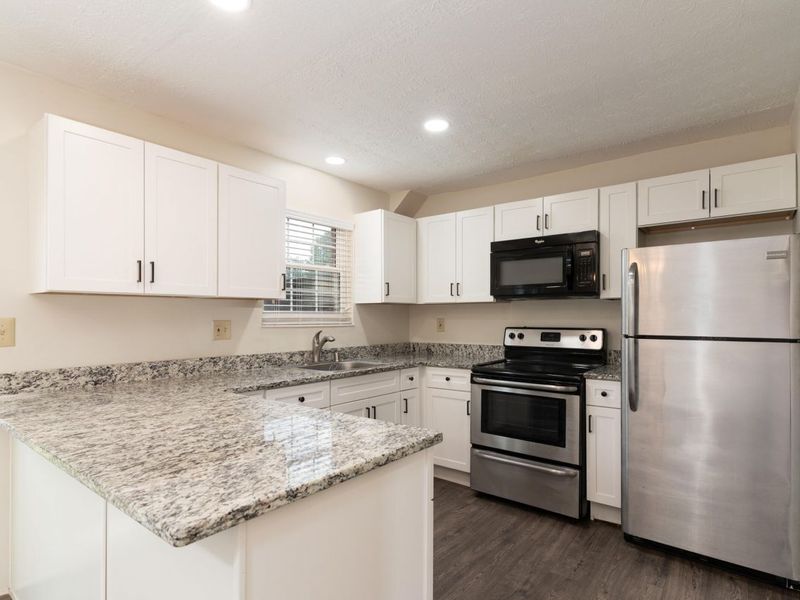 1758 Val Court, Burlington, KY 41005 Photo 7