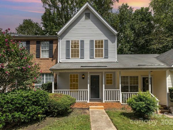 6319 Windsor Gate Lane, Charlotte, NC 28215