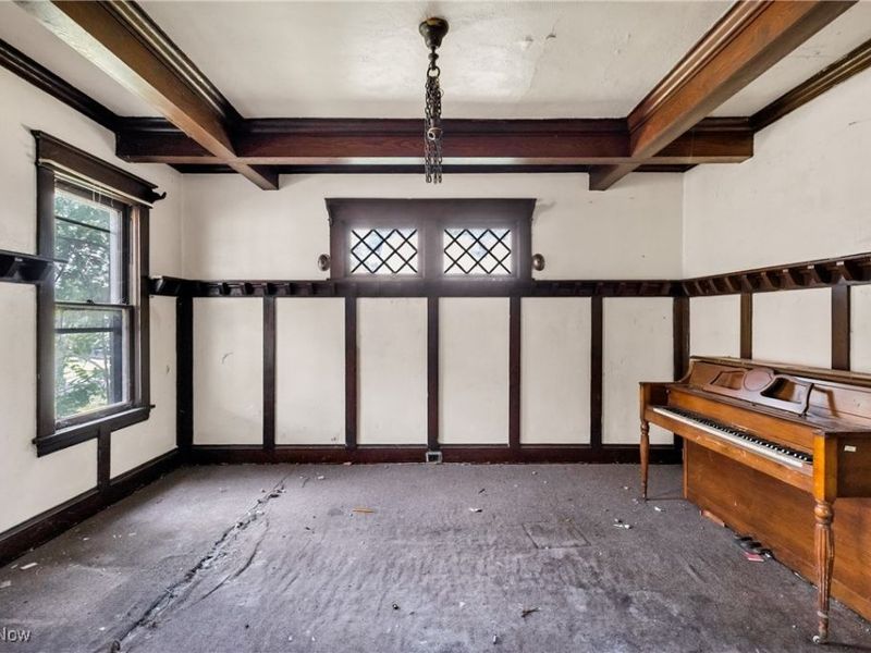 237 Norwood Avenue, Youngstown, OH 44504 Photo 2