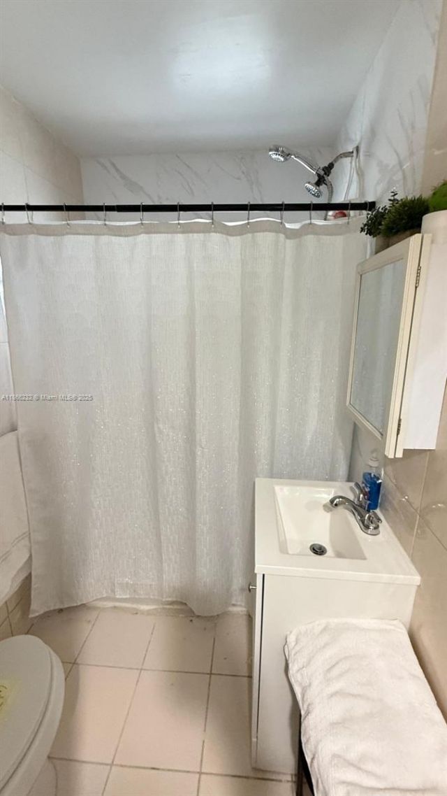 2610 NW 19th Ave, Miami, FL 33142 Photo