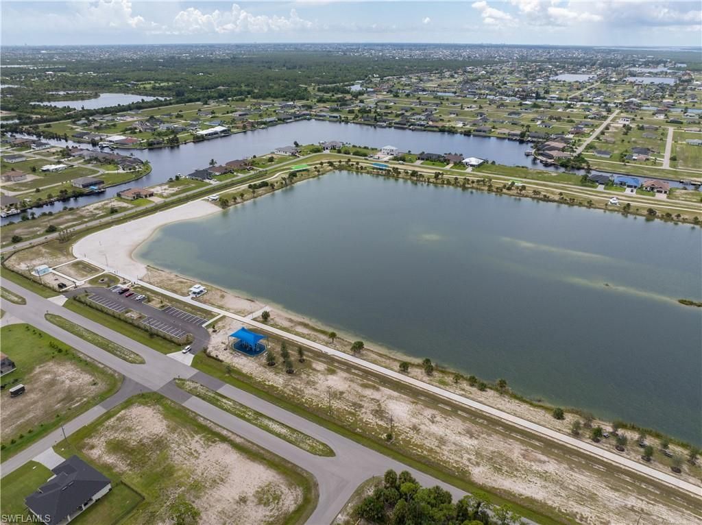 3914 NW 39th St, Cape Coral, FL 33993 Photo