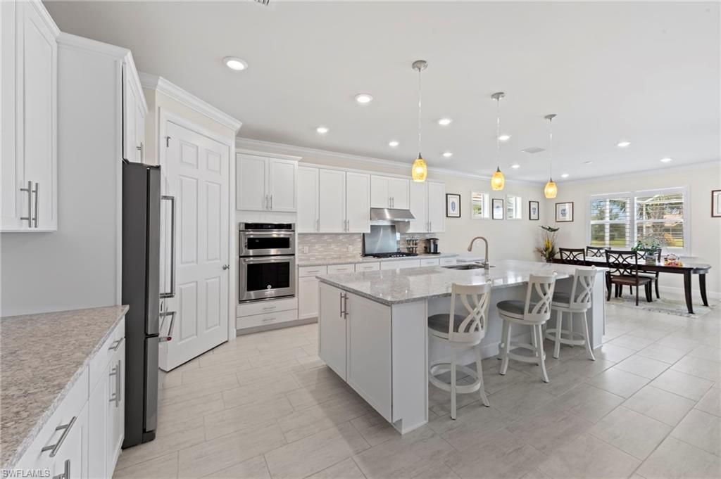 10530 Jackson Square Dr, Estero, FL 33928 Photo