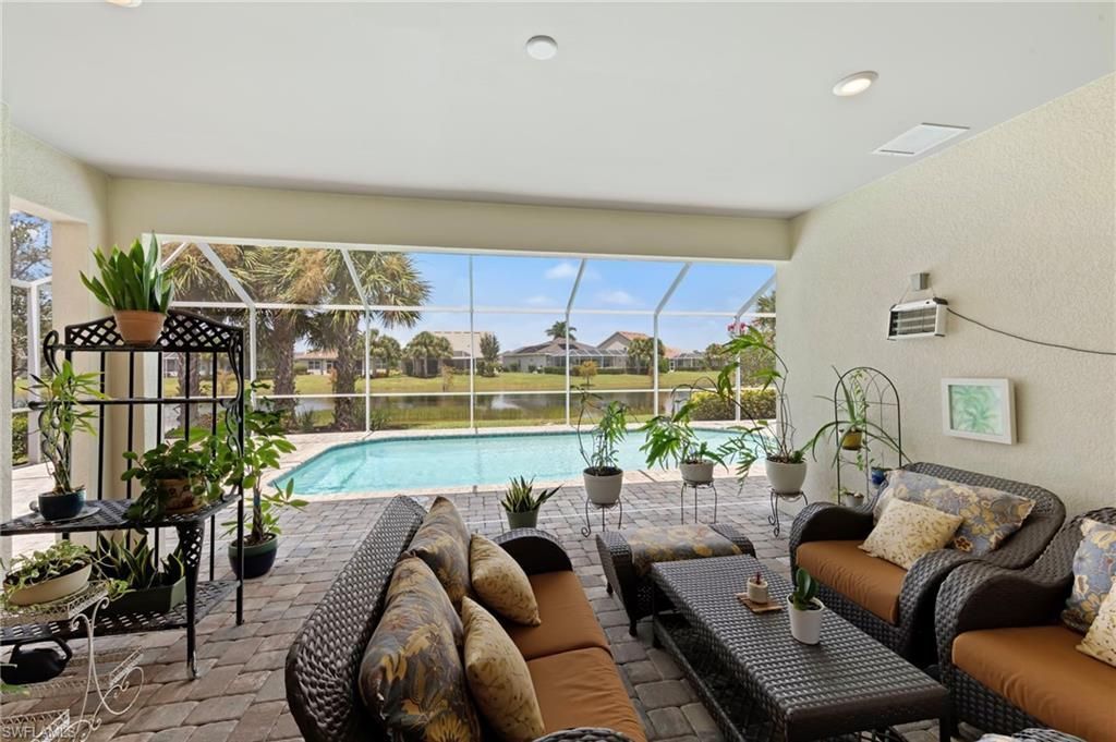 10530 Jackson Square Dr, Estero, FL 33928 Photo