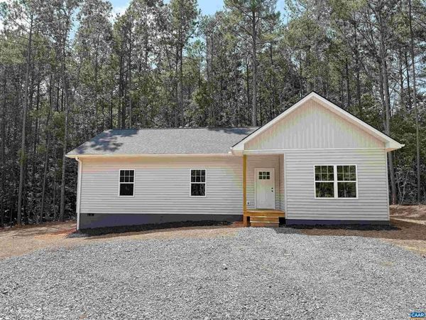 197 SLATE RIVER TRL, ARVONIA, VA 23004