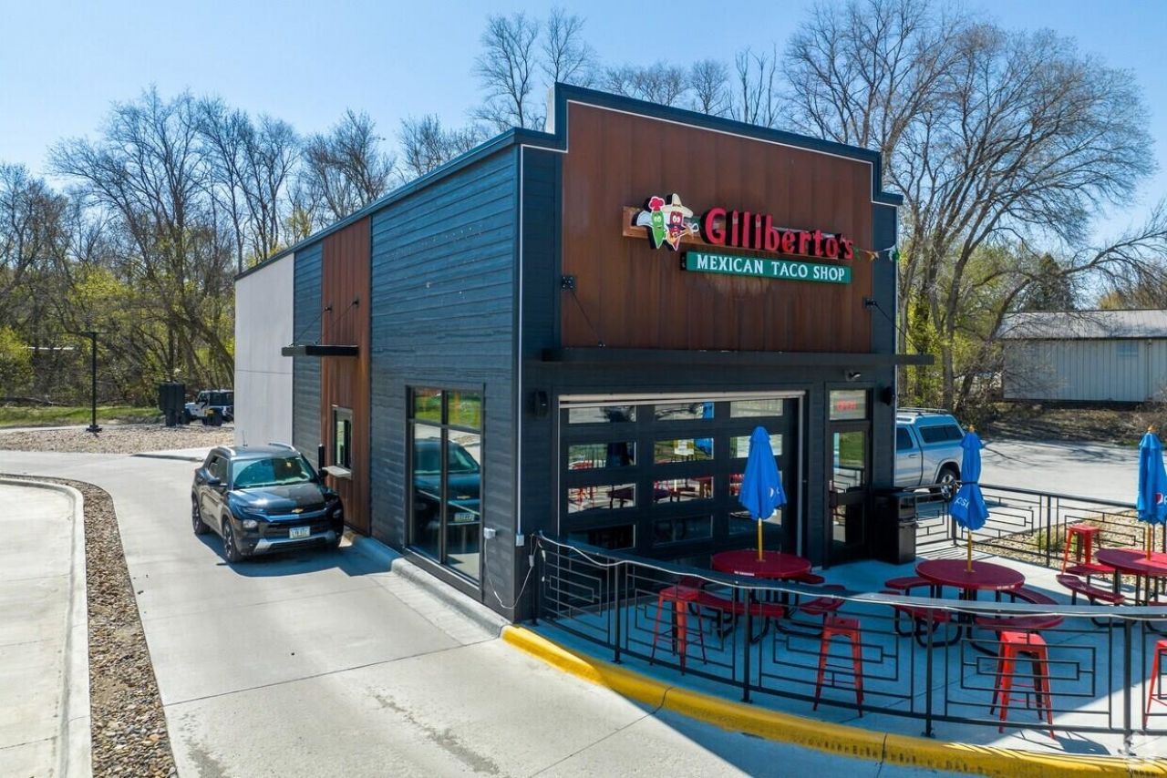 320 Hwy 71, Arnolds Park, IA 51331 Main Photo