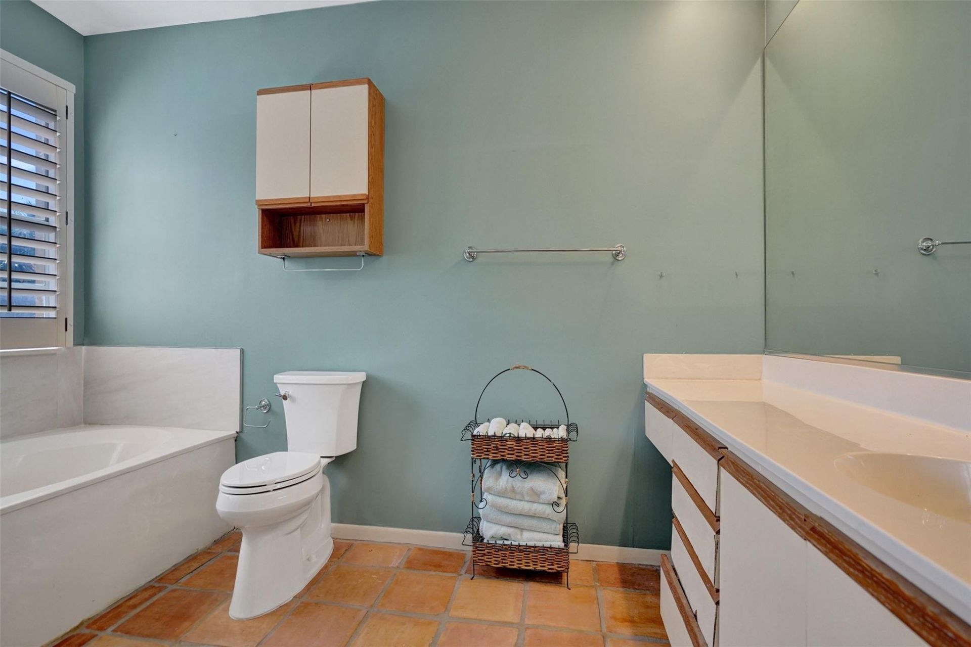 2121 S Ocean Boulevard, Unit 805, Lauderdale by the Sea, FL 33062 Photo