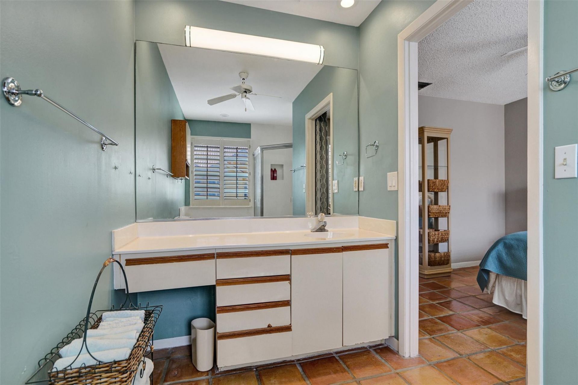 2121 S Ocean Boulevard, Unit 805, Lauderdale by the Sea, FL 33062 Photo