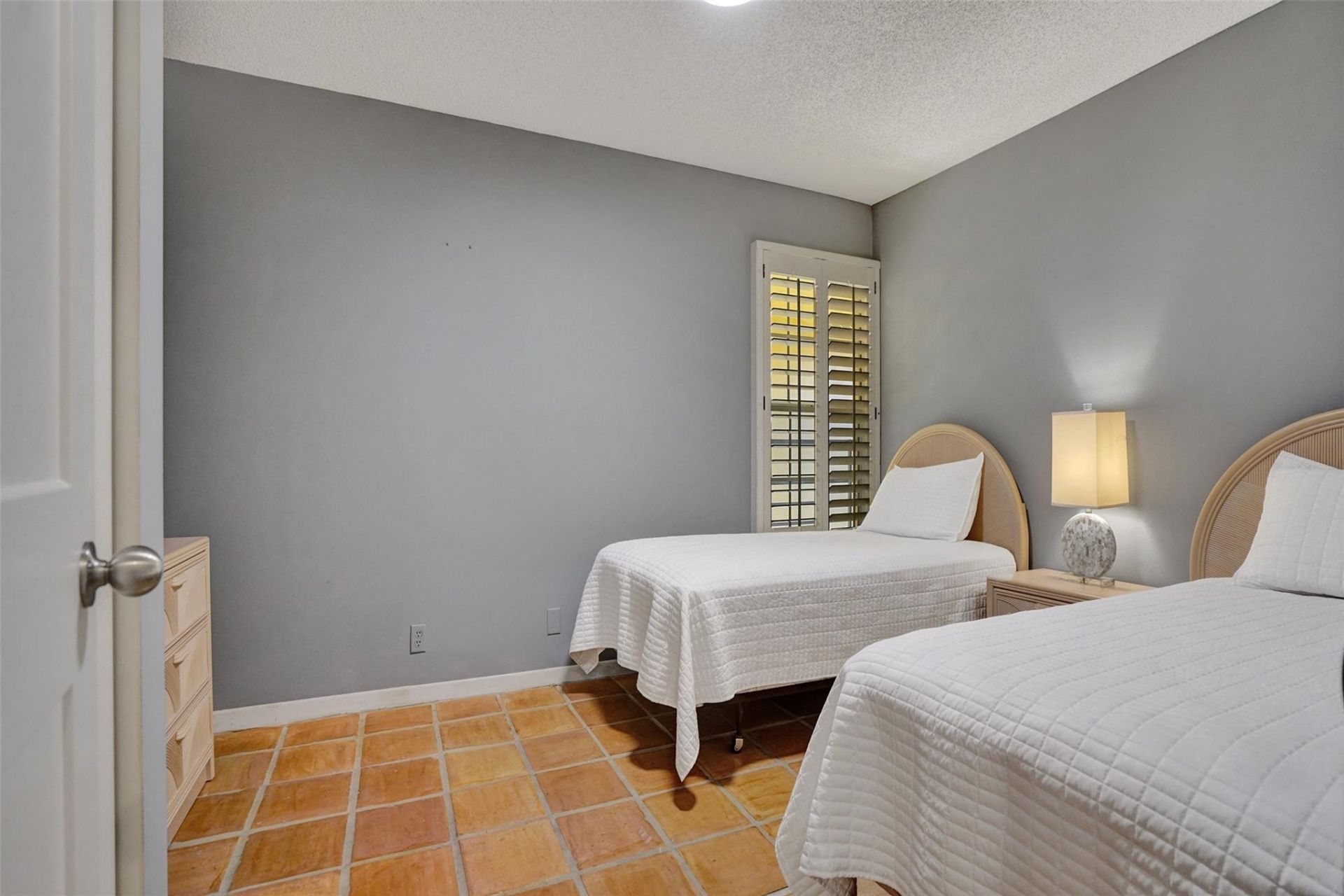2121 S Ocean Boulevard, Unit 805, Lauderdale by the Sea, FL 33062 Photo