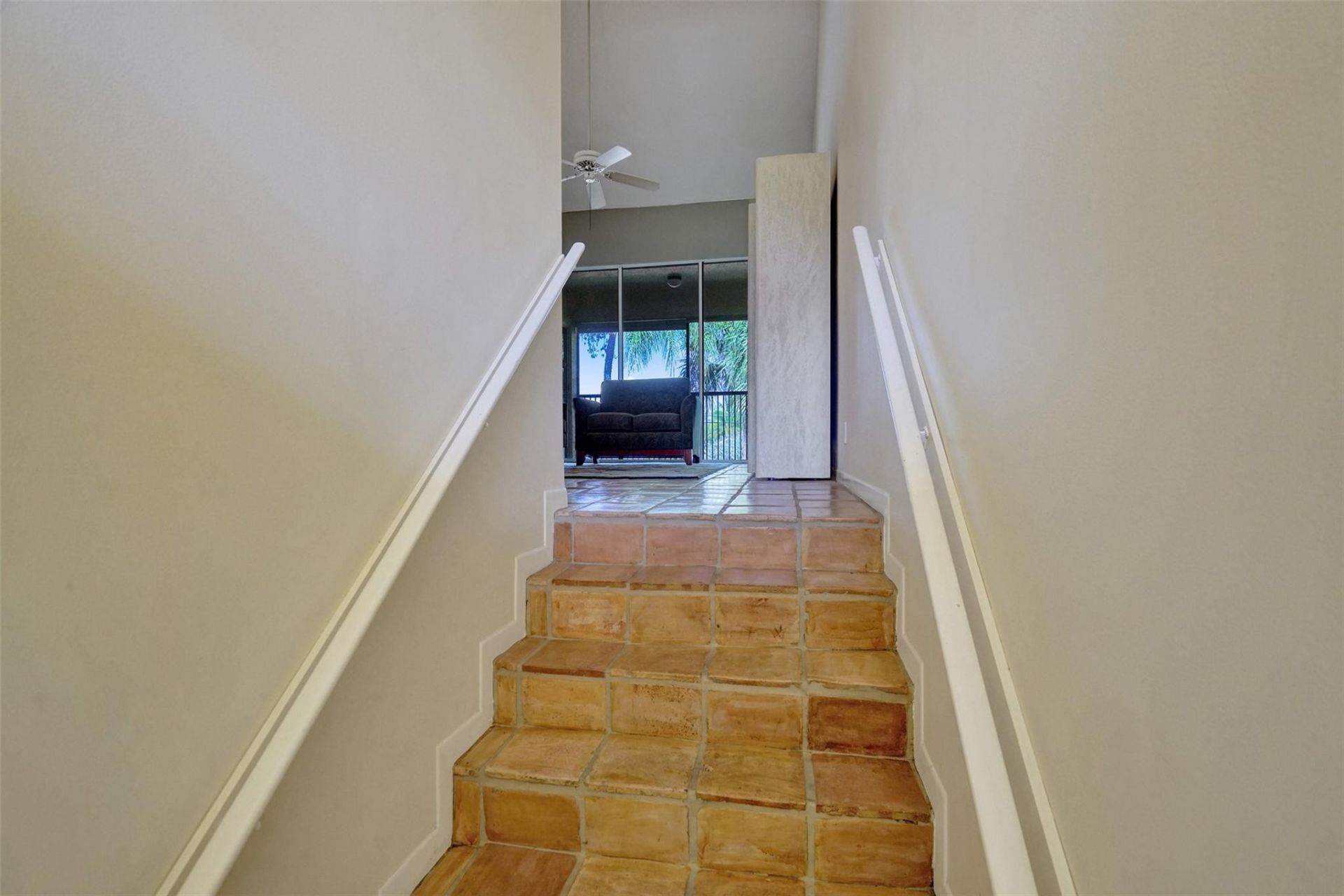 2121 S Ocean Boulevard, Unit 805, Lauderdale by the Sea, FL 33062 Photo