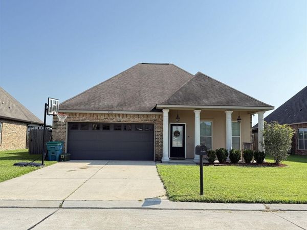 2500 George Dr, Thibodaux, LA 70301