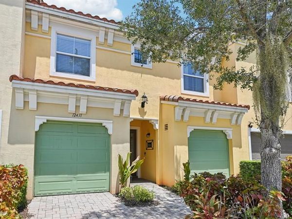 12431 NW 32nd Mnr, Sunrise, FL 33323