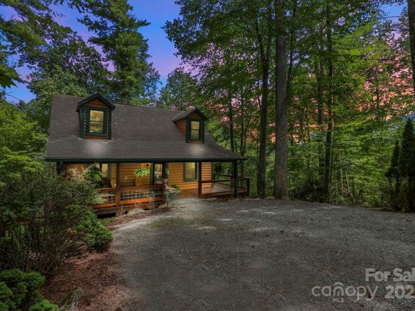 228 Woodby Ridge Road, Vilas, NC 28692