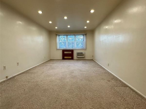 153-25 88th Street, Unit 4B, Howard Beach, NY 11414