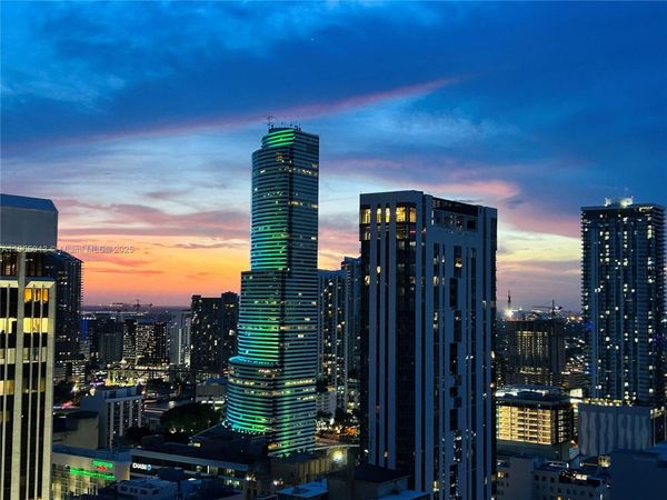 50 Biscayne Blvd, Unit 3405, Miami, FL 33132