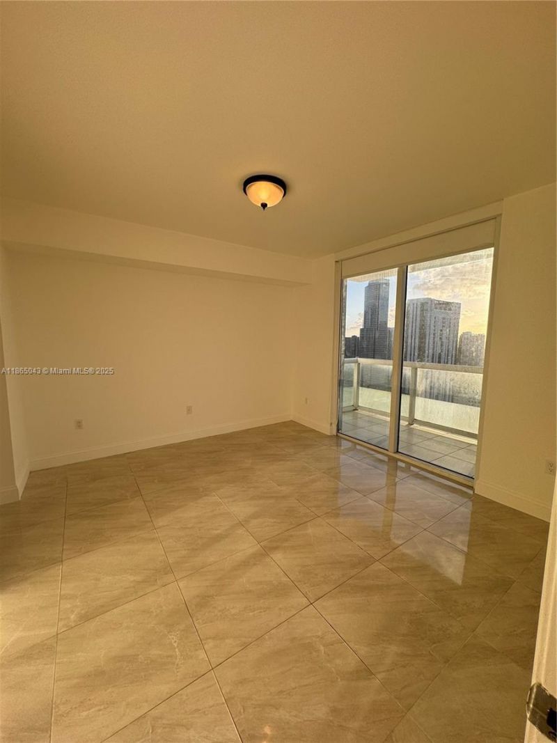 50 Biscayne Blvd, Unit 3405, Miami, FL 33132 Photo
