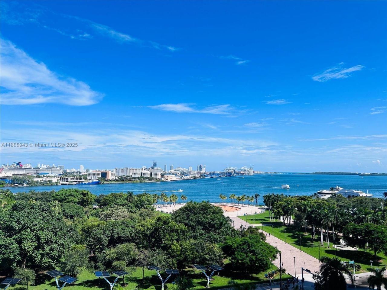 50 Biscayne Blvd, Unit 3405, Miami, FL 33132 Photo