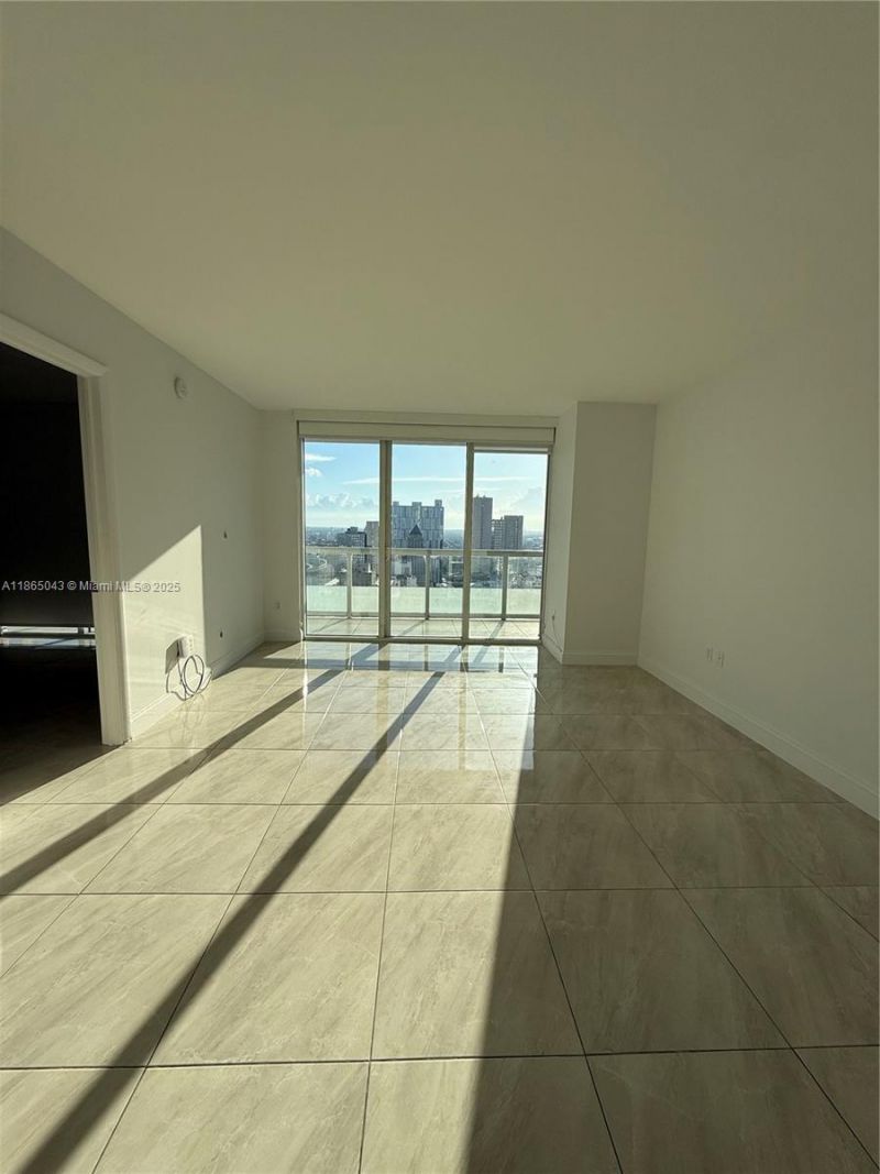 50 Biscayne Blvd, Unit 3405, Miami, FL 33132 Photo