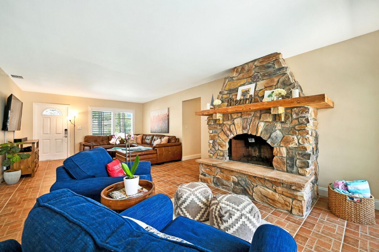 904 SE 12th Street, Deerfield Beach, FL 33441 Photo