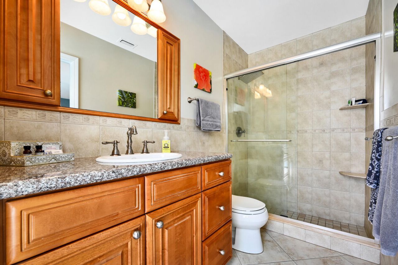 904 SE 12th Street, Deerfield Beach, FL 33441 Photo