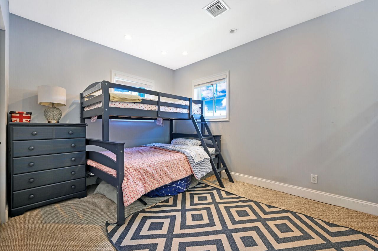 904 SE 12th Street, Deerfield Beach, FL 33441 Photo