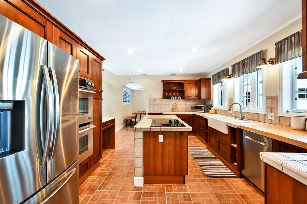 904 SE 12th Street, Deerfield Beach, FL 33441 Photo