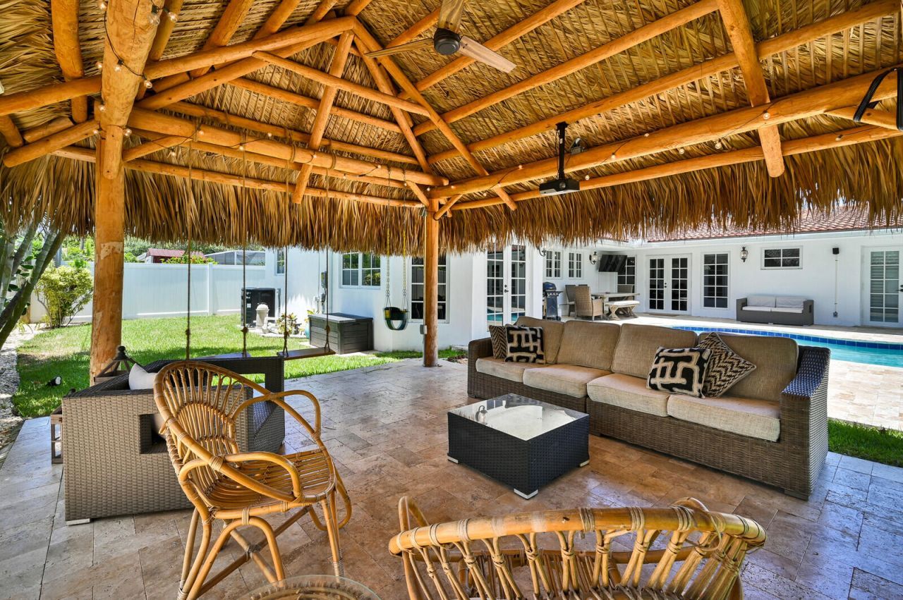 904 SE 12th Street, Deerfield Beach, FL 33441 Photo