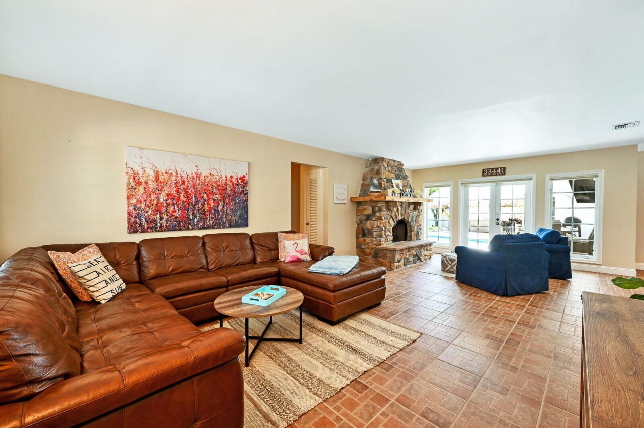 904 SE 12th Street, Deerfield Beach, FL 33441 Photo