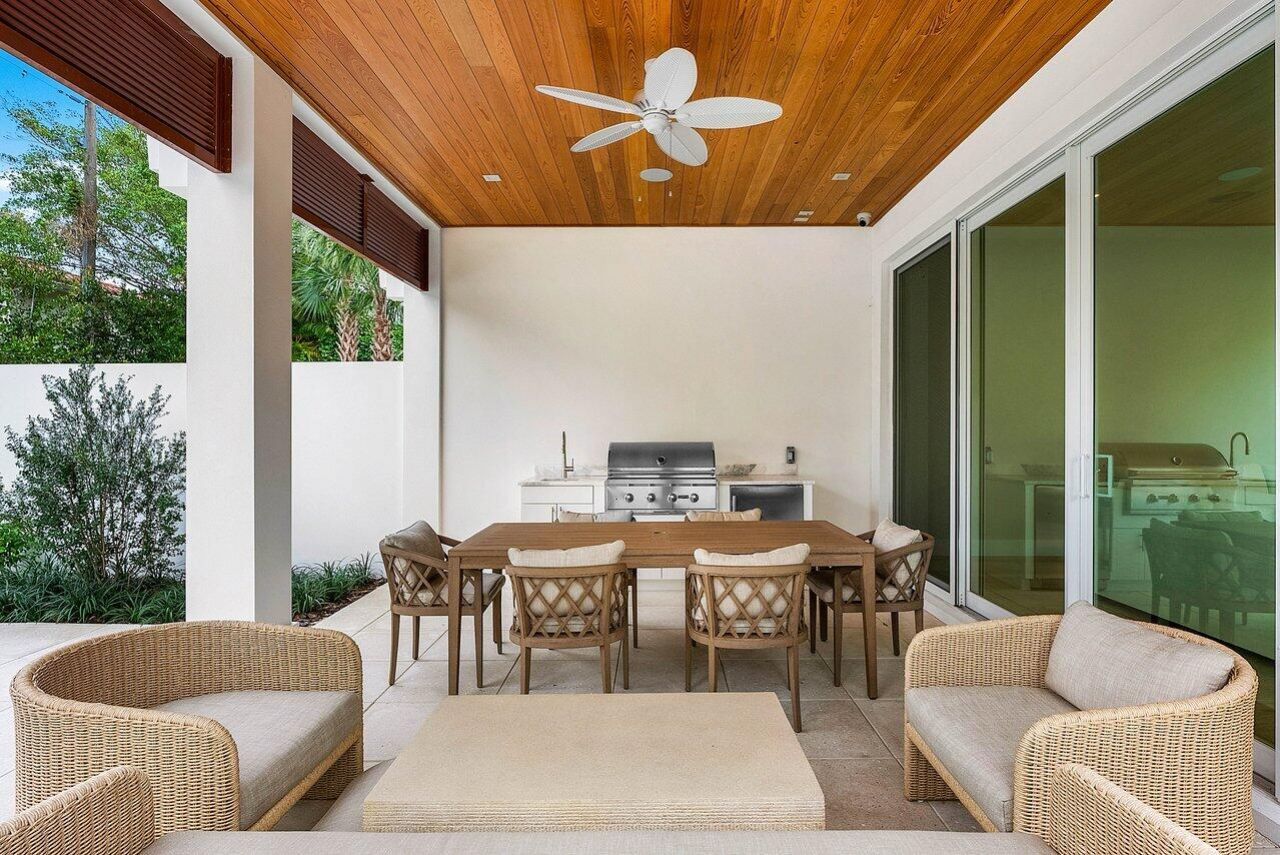 909 Bond Way, Delray Beach, FL 33483 Photo