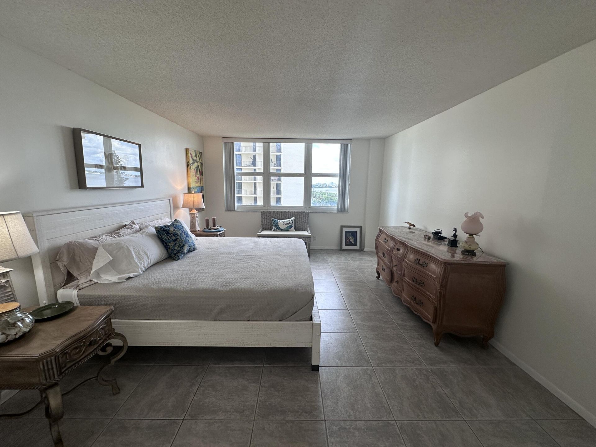 5440 N Ocean Drive, Unit 603, Singer Island, FL 33404 Photo