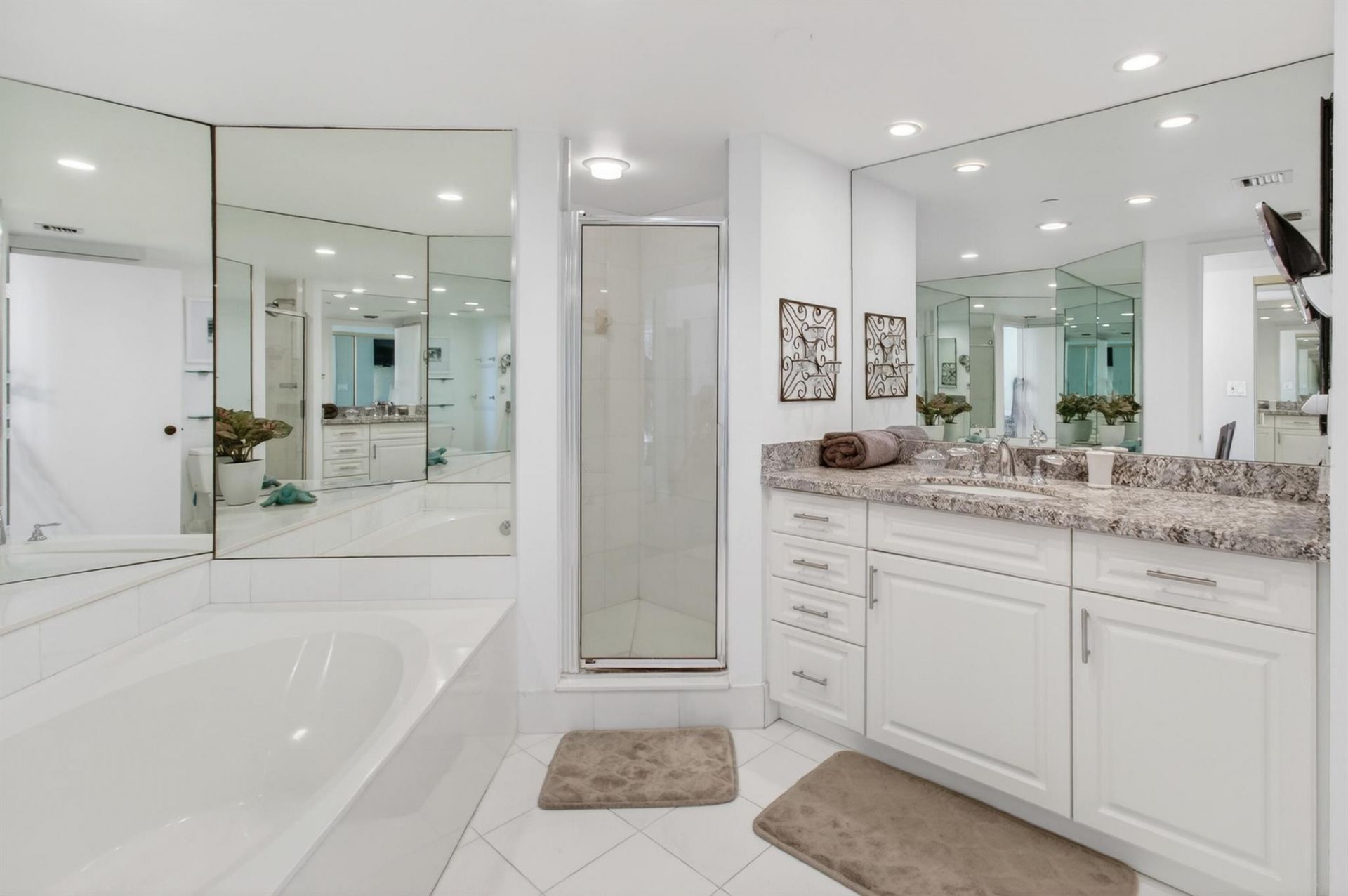 140 SE 5th Avenue, Unit 448, Boca Raton, FL 33432 Photo