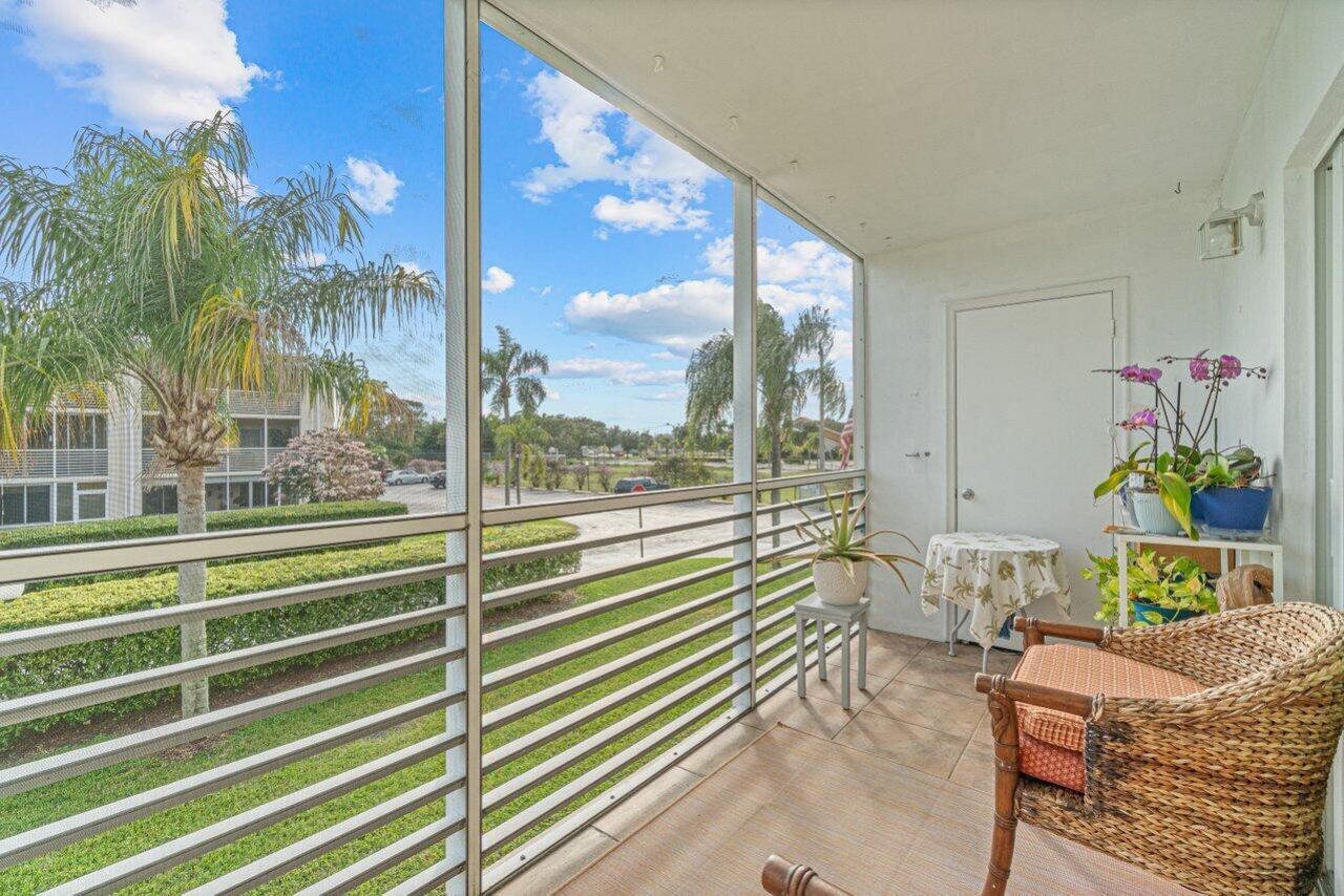 2855 S Garden Drive, Unit 211, Lake Worth, FL 33461 Photo