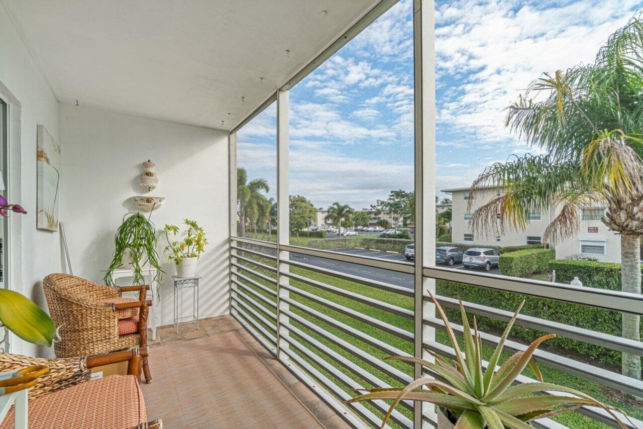 2855 S Garden Drive, Unit 211, Lake Worth, FL 33461 Photo