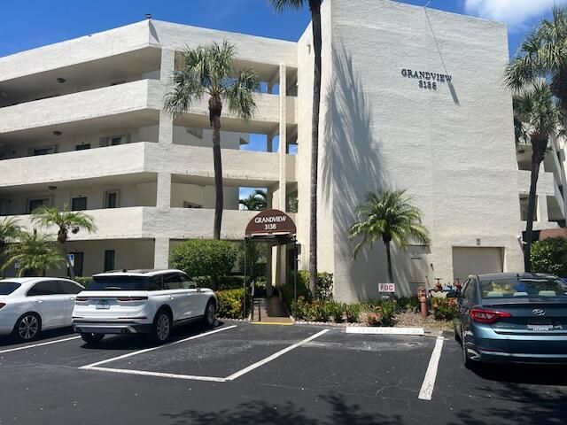 3138 Via Poinciana, Unit 417, Lake Worth, FL 33467 Photo