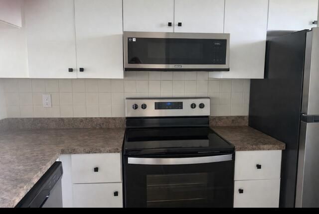 3138 Via Poinciana, Unit 417, Lake Worth, FL 33467 Photo