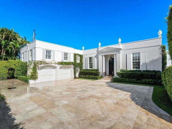 100 Regents Park Road, Palm Beach, FL 33480