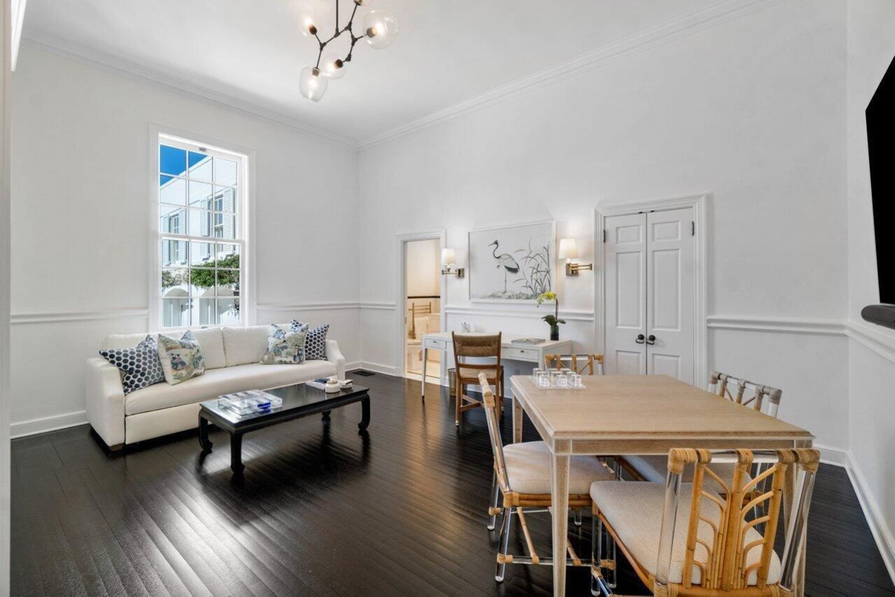 100 Regents Park Road, Palm Beach, FL 33480 Photo
