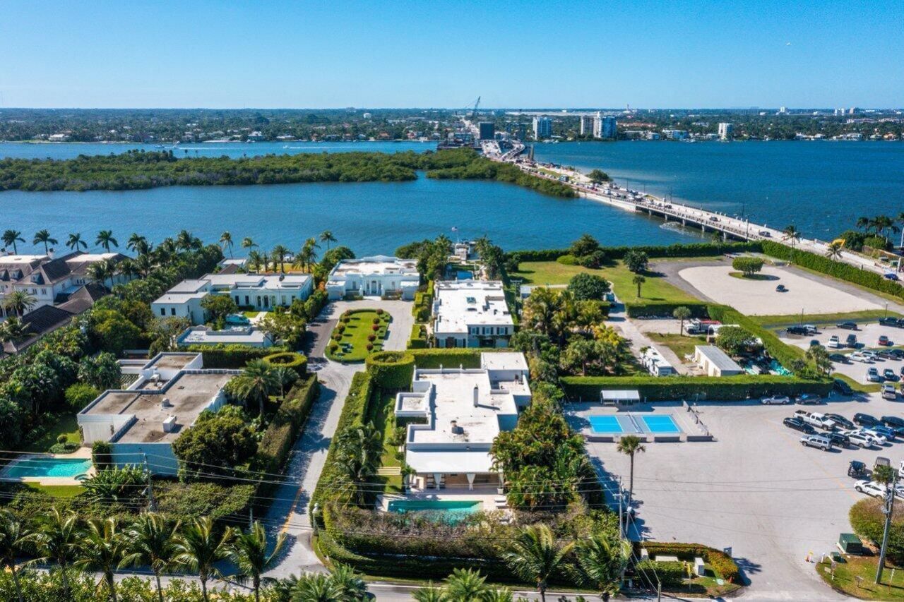 100 Regents Park Road, Palm Beach, FL 33480 Photo