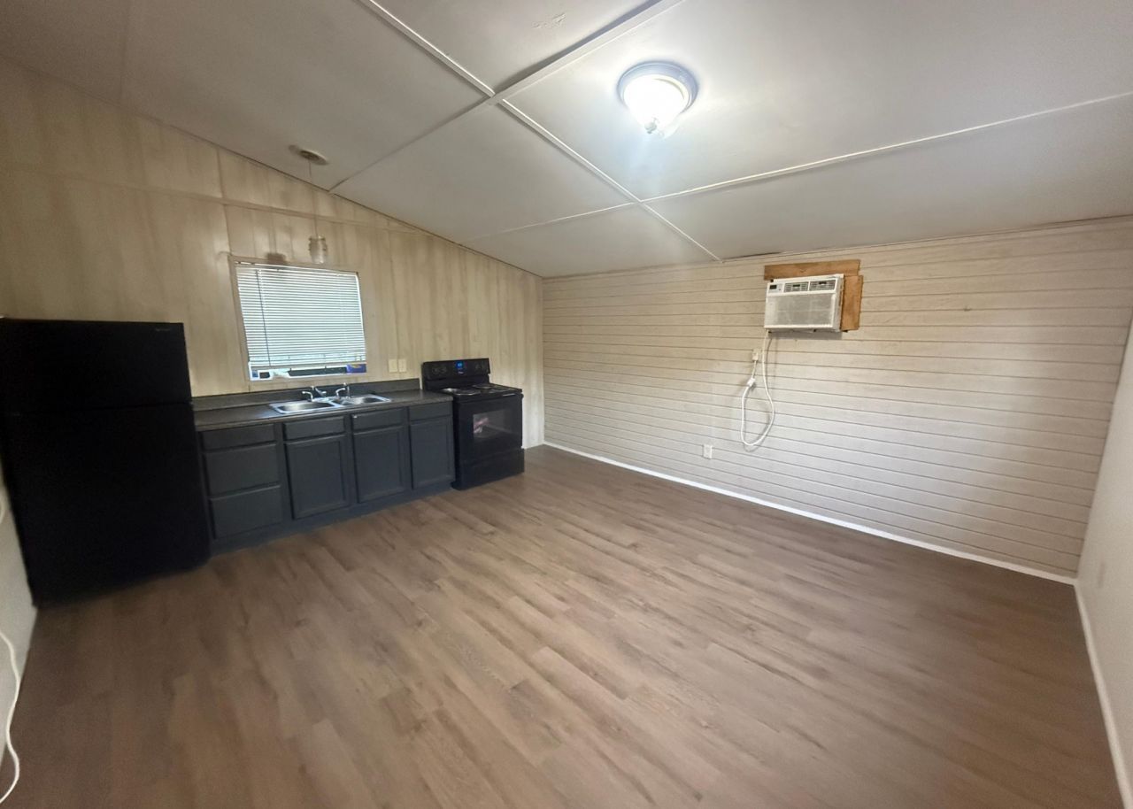 1149 Glenway Drive, Perry, FL 32347 Photo