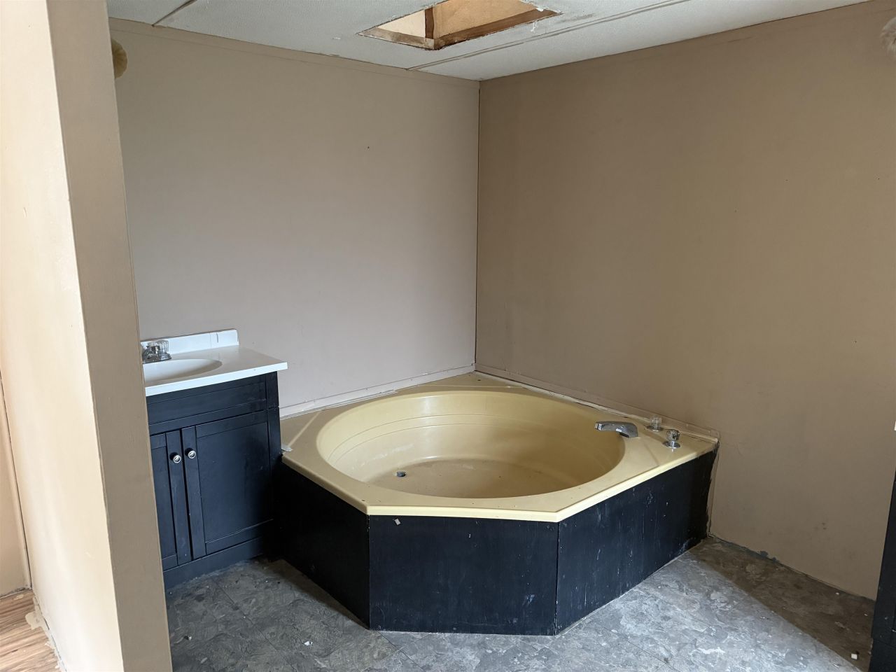 1149 Glenway Drive, Perry, FL 32347 Photo