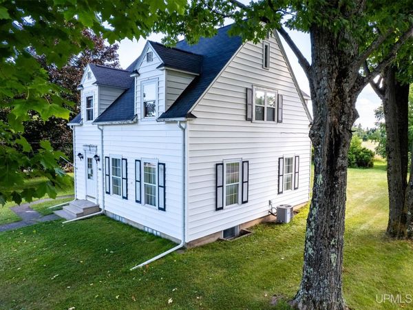 5807 HWY M35 Highway, Baldwin Twp, MI 49872