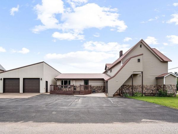 101 Kirkpatrick Avenue, Richmond Twp, MI 49871