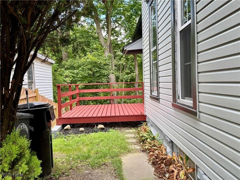 420 East Avenue, Elyria, OH 44035 Photo 17