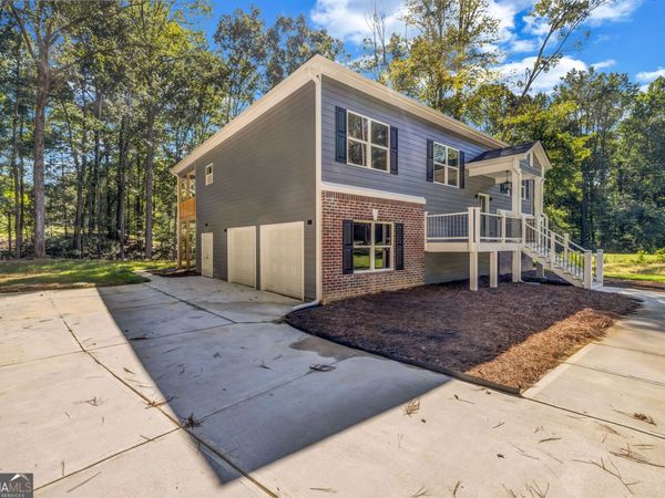 170 Pleasant Point Way, Fayetteville, GA 30214