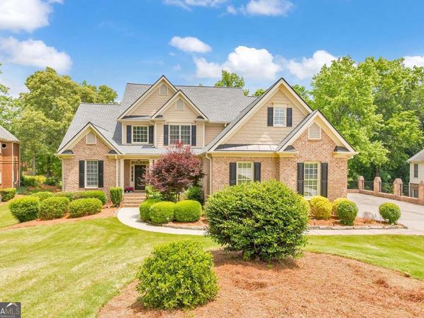 4621 Chartwell Chase Court, Flowery Branch, GA 30542