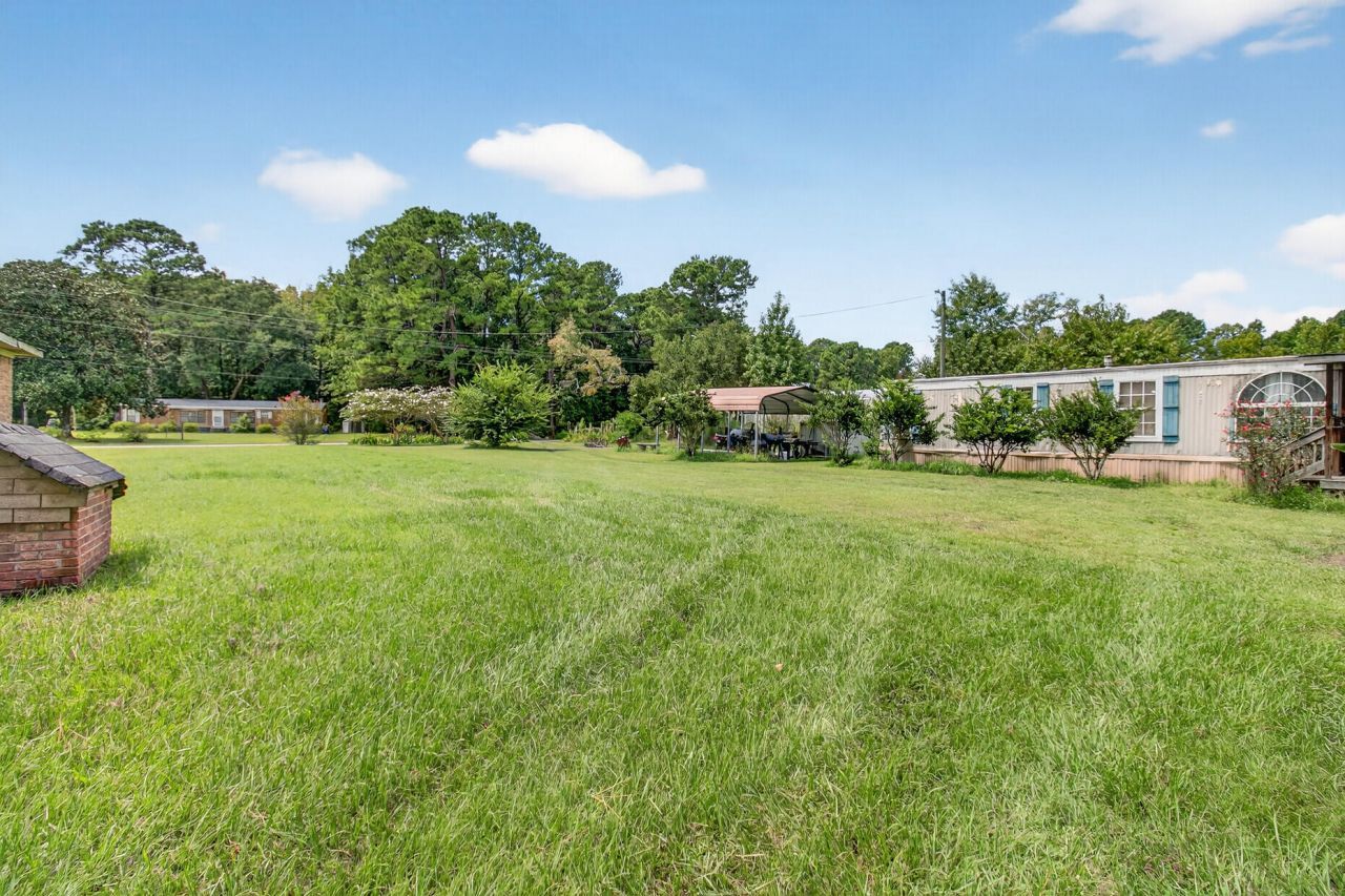 3406 Old Pond Road Photo 12