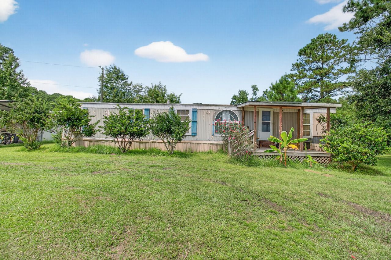 3406 Old Pond Road Photo 9