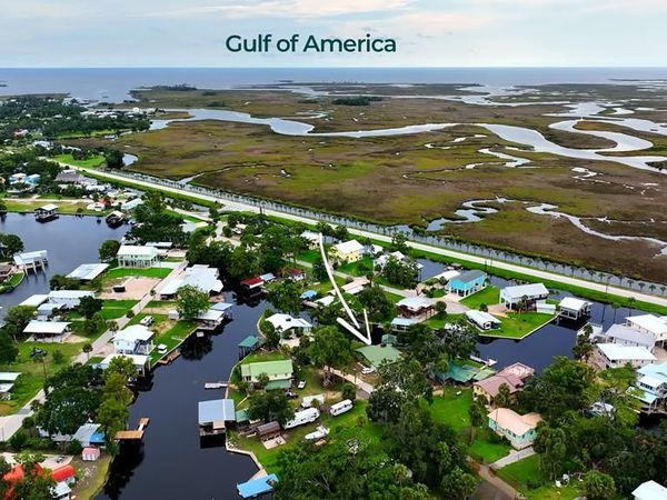 126 SE 252nd St, Suwannee, FL 32692