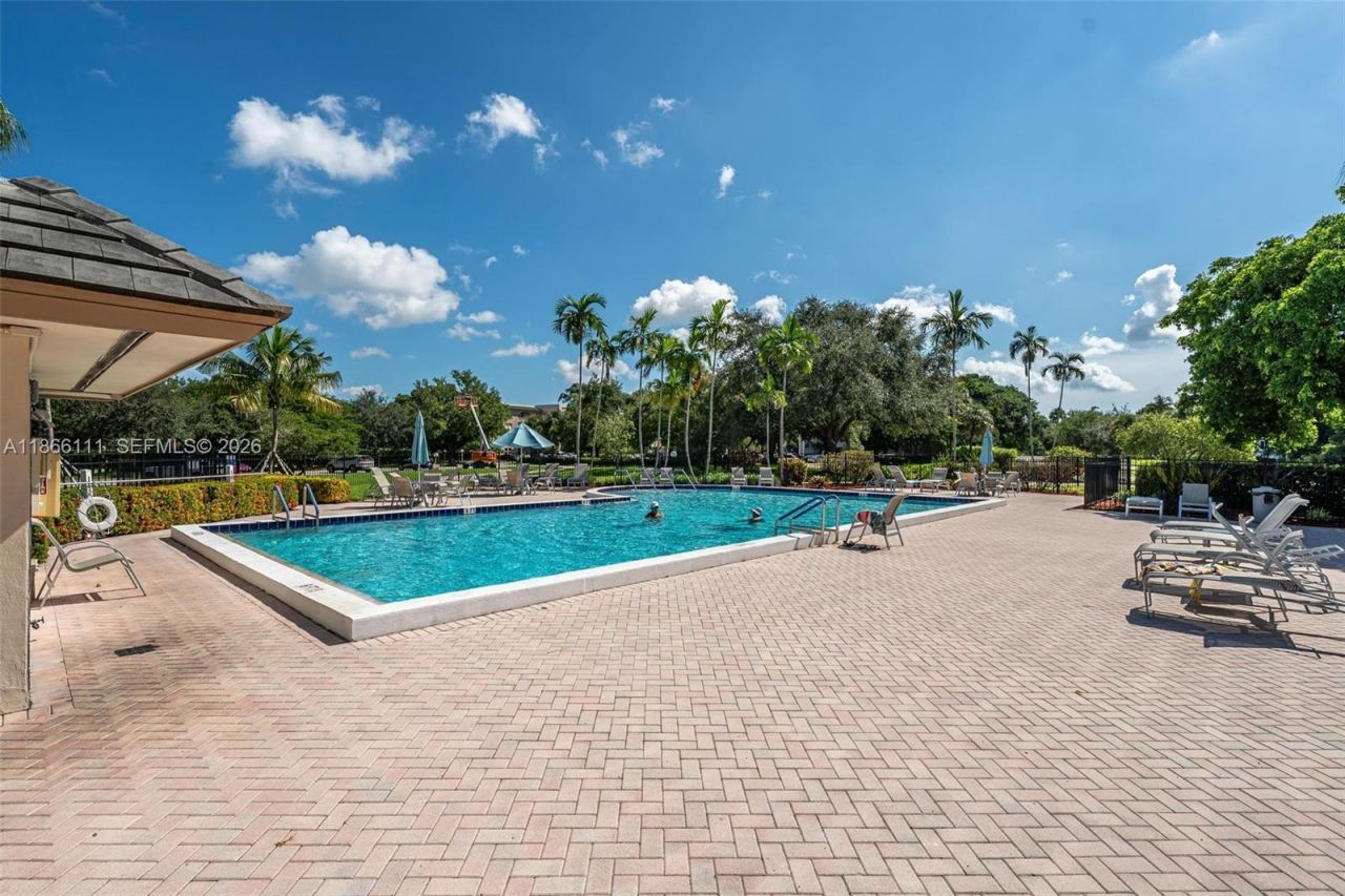 4701 Martinique Dr, Unit k1, Coconut Creek, FL 33066 Photo